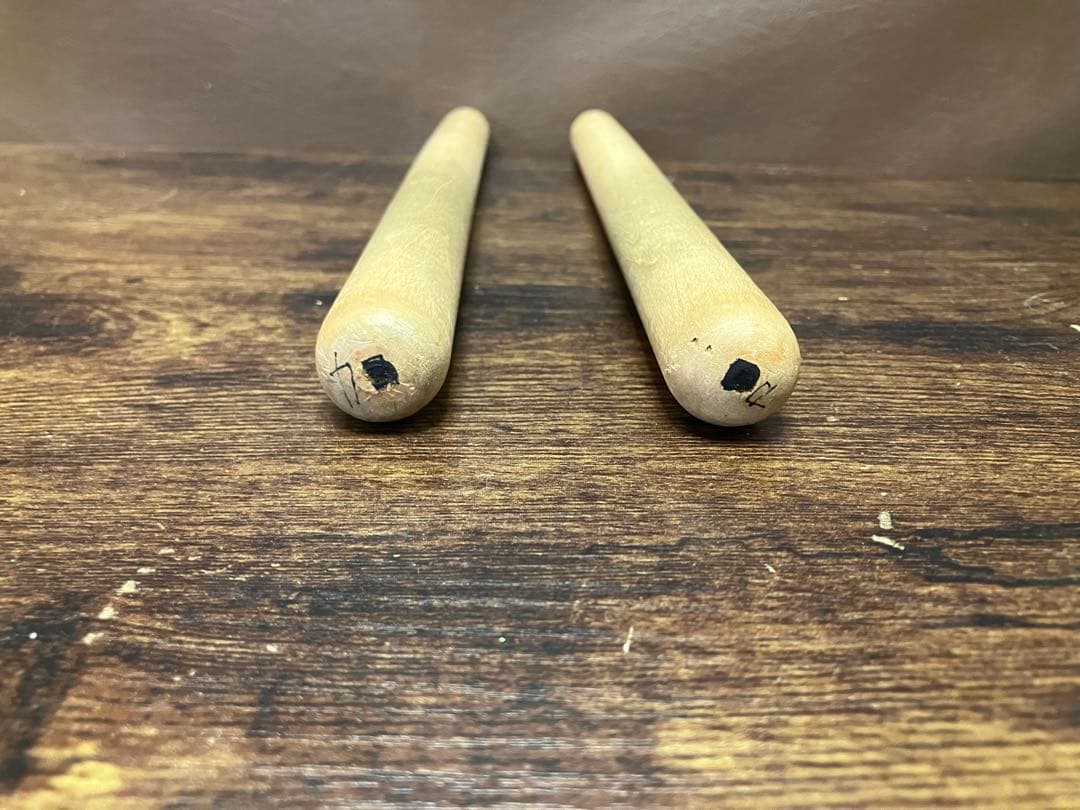 締太鼓（直径35cm）バチ・台座付き