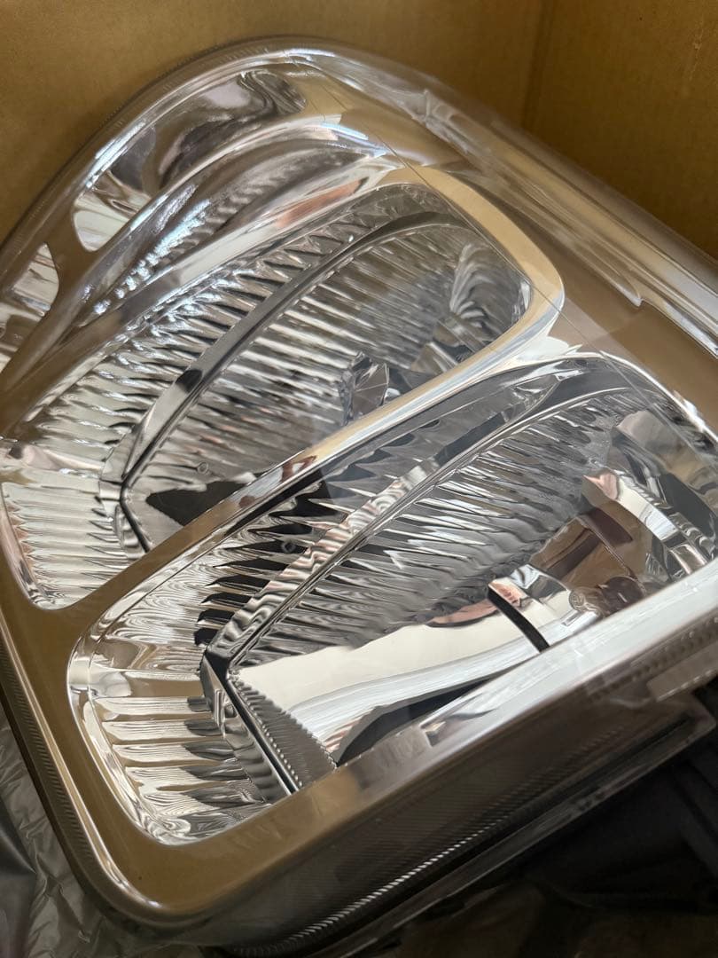 美品　64エブリイ系後期　ヘッドライト 2個セット