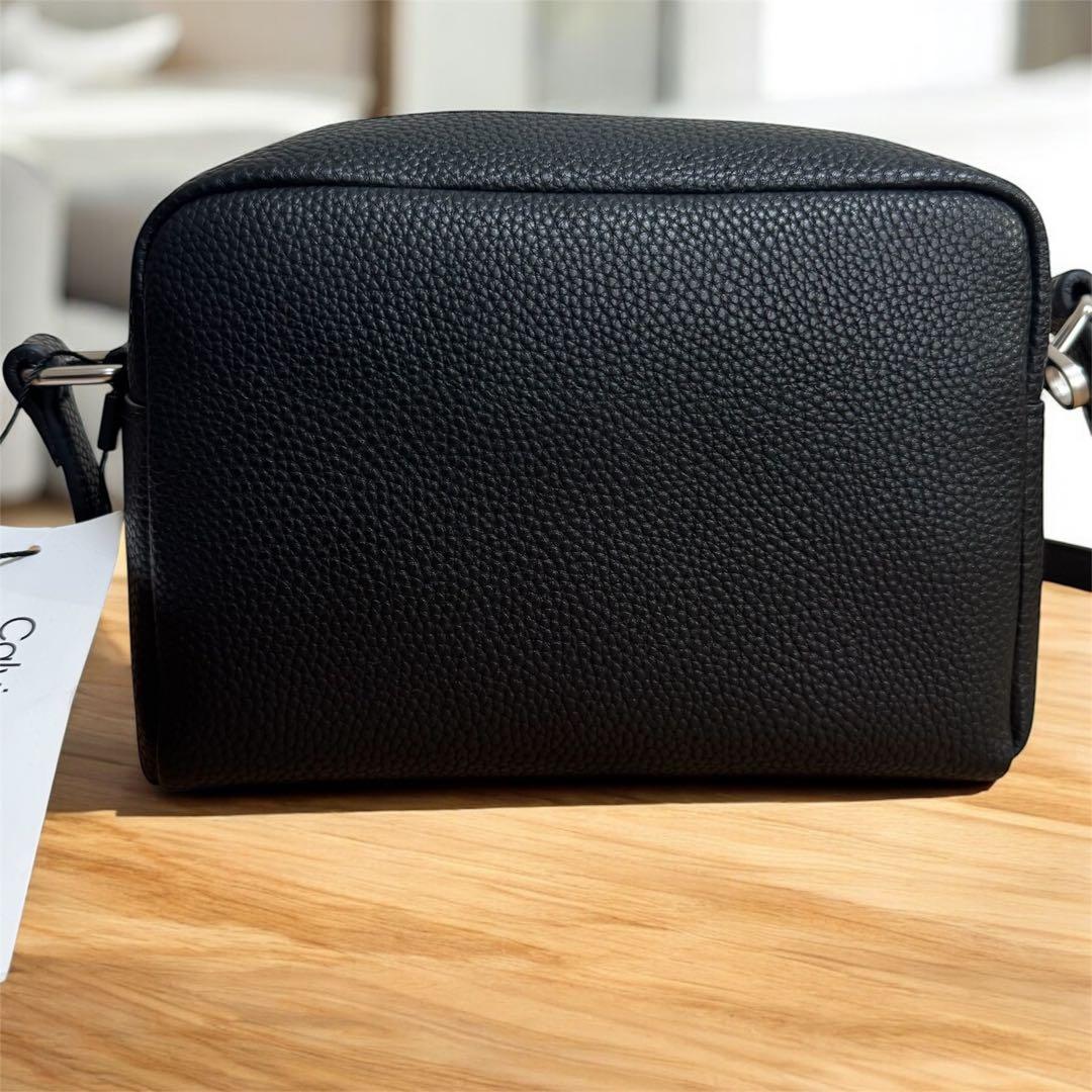 新品未使用  ショルダーバッグ カメラバッグ CKロゴ