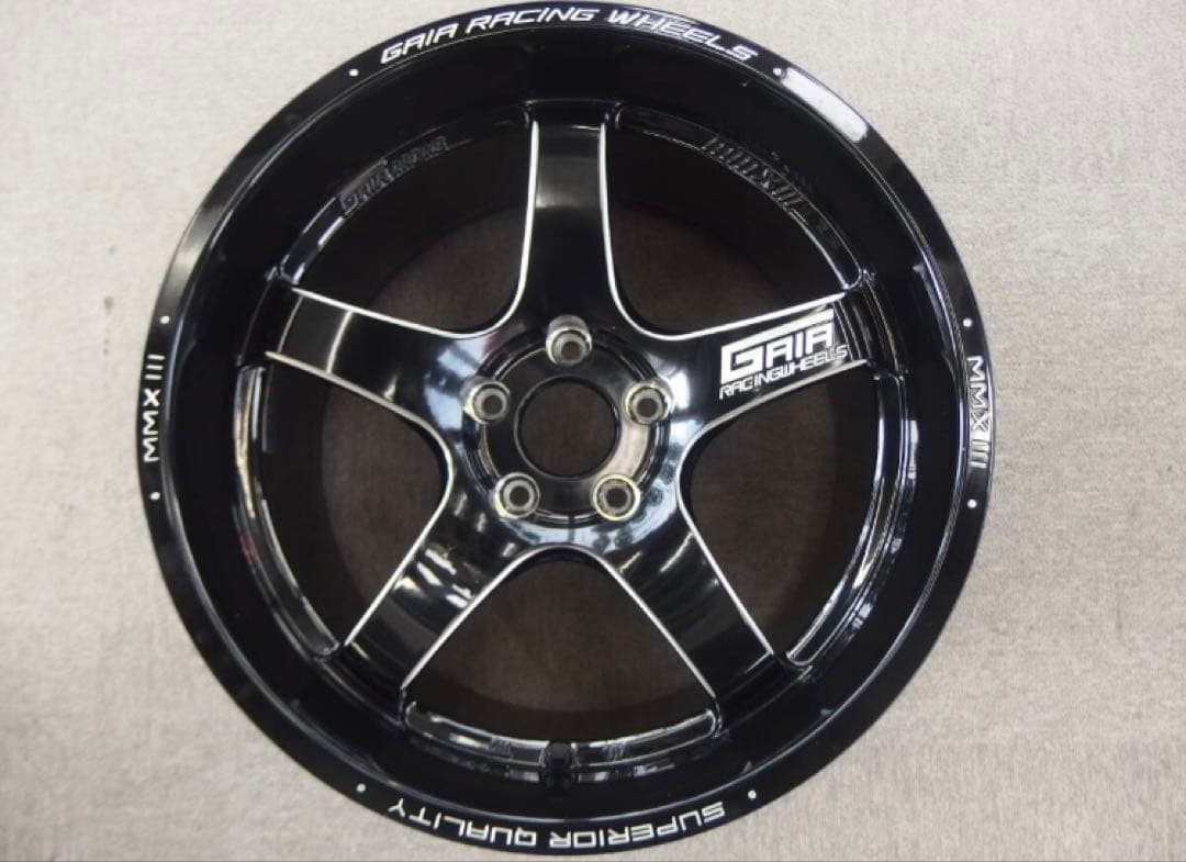 GAIA MMX III レーシングホイール 4本 セット
