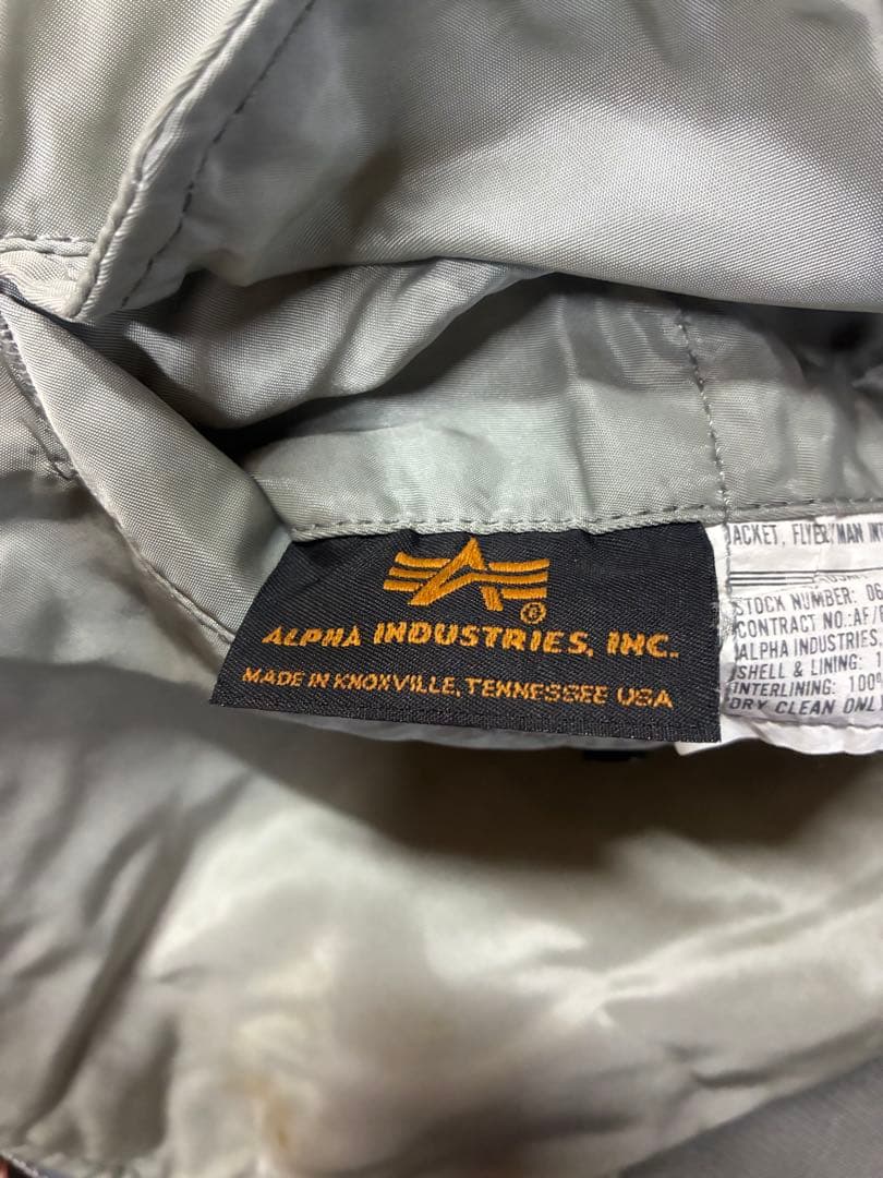 ALPHA社製　MA-1フライトジャケット　LARGEサイズ　黄ばみ、ほつれ有り