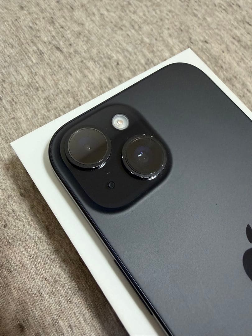 Apple iPhone15 128GB ブラック　SIMフリー
