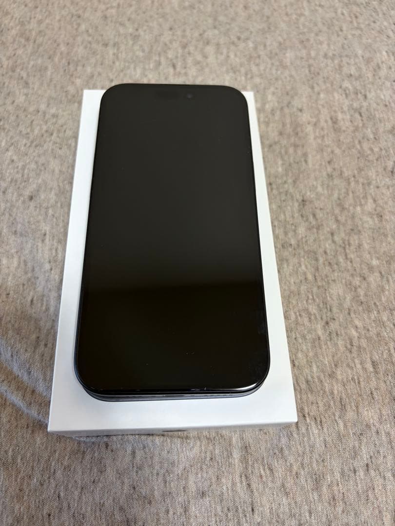 Apple iPhone15 128GB ブラック　SIMフリー