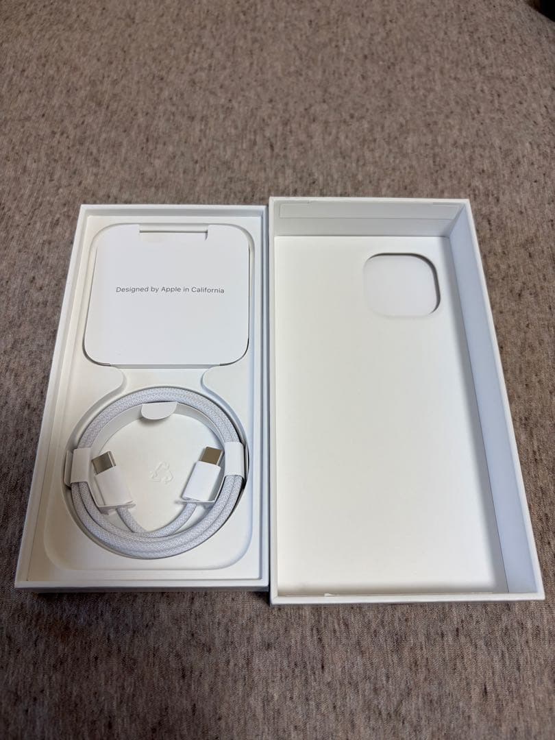 Apple iPhone15 128GB ブラック　SIMフリー