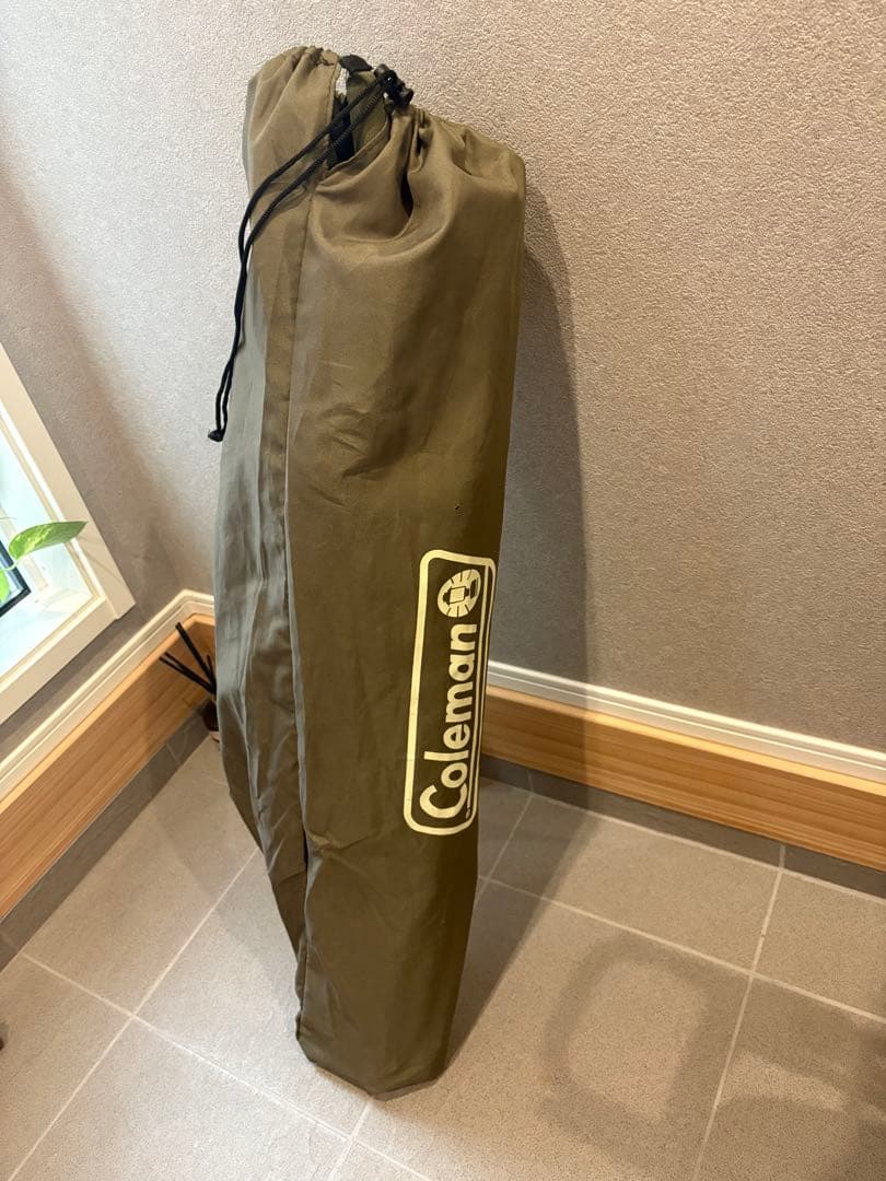 Coleman 折りたたみ　レイチェア オリーブと ウォータージャグ 10L