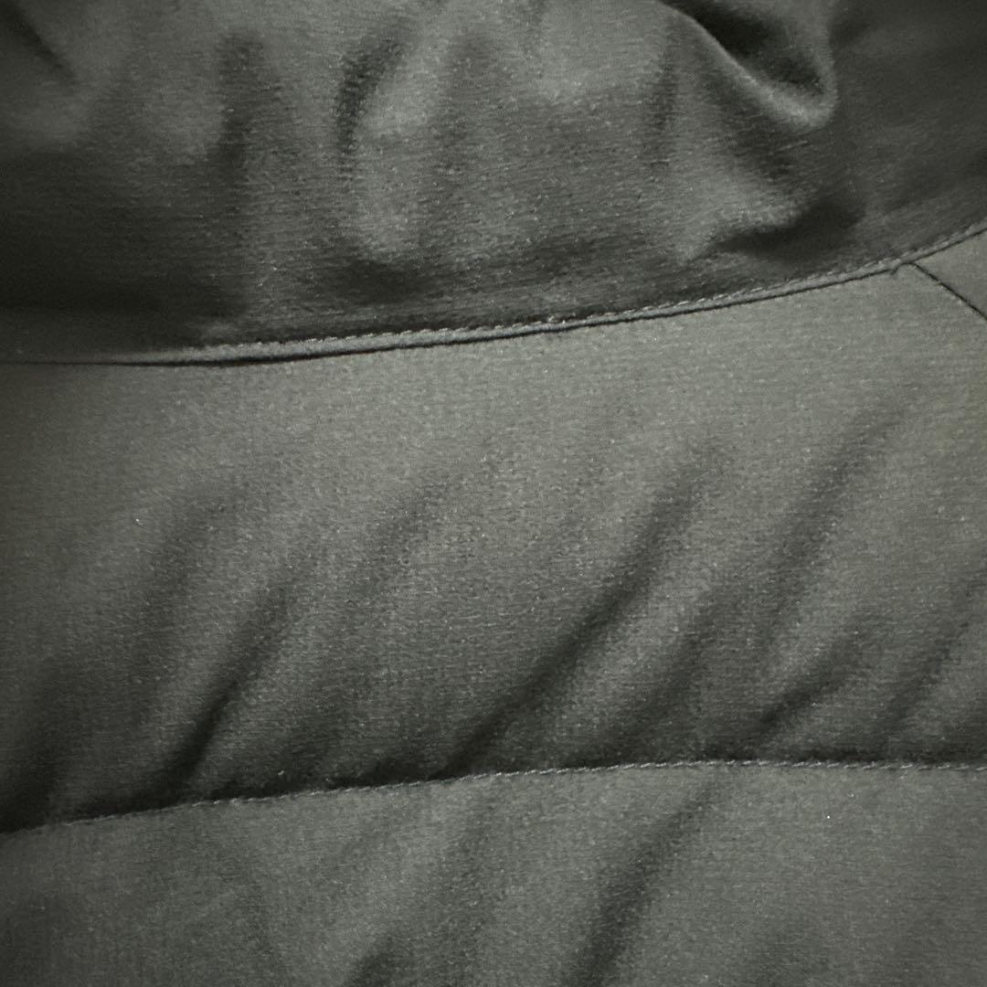 160 モンベル　ブラック ダウンジャケット フード付き