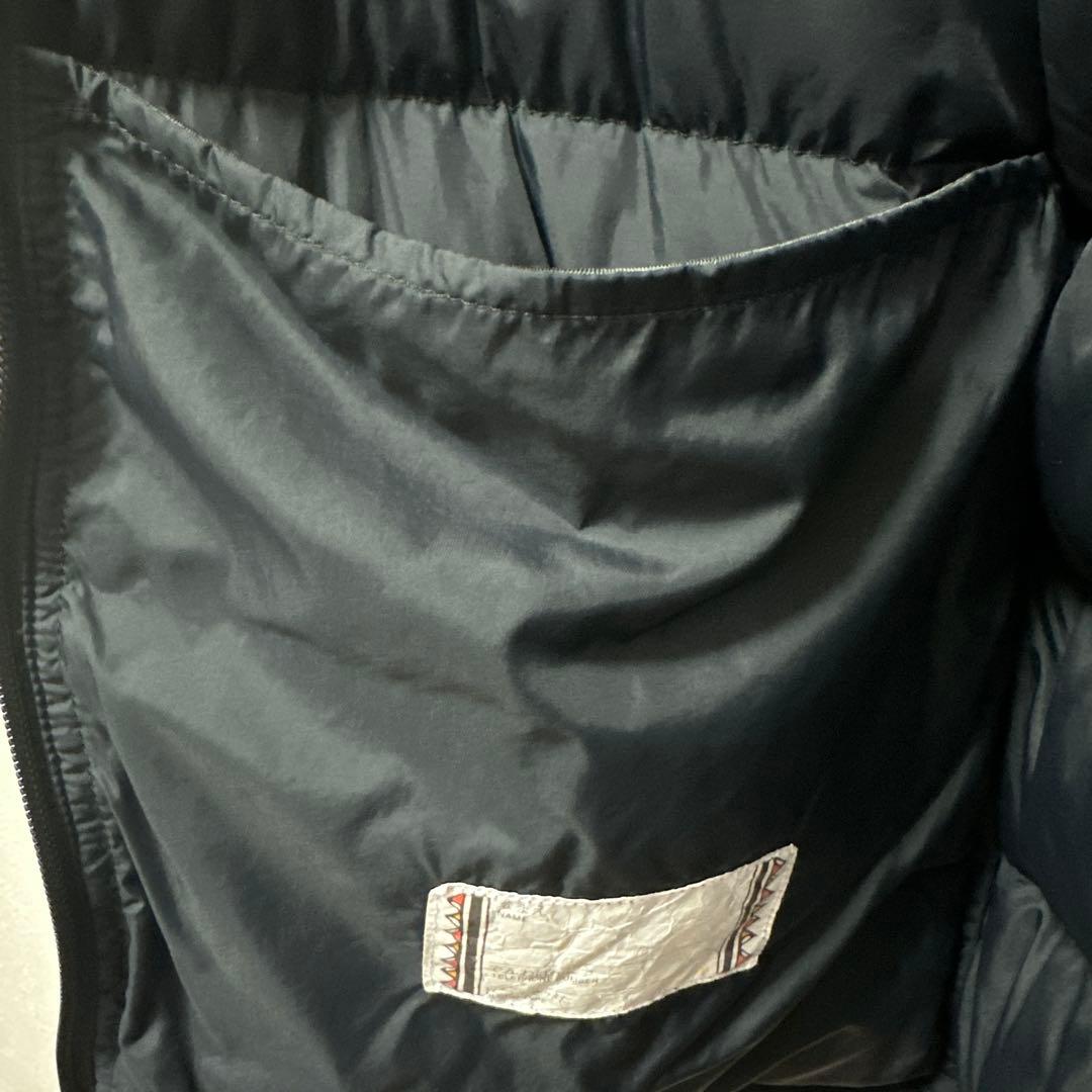 160 モンベル　ブラック ダウンジャケット フード付き