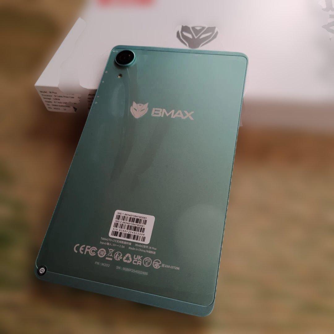 imkok03　Bmax ８インチ　タブレット　アンドロイド16