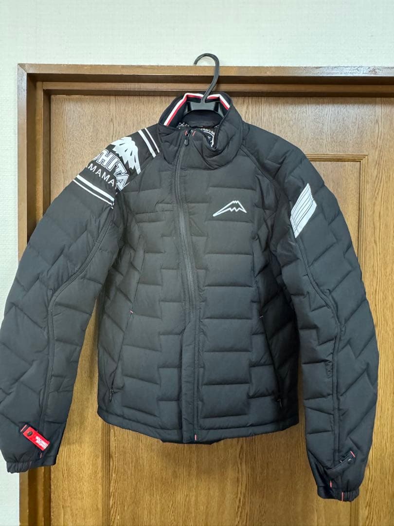 クシタニ　ホワイトグースダウン　リミテッドエディション