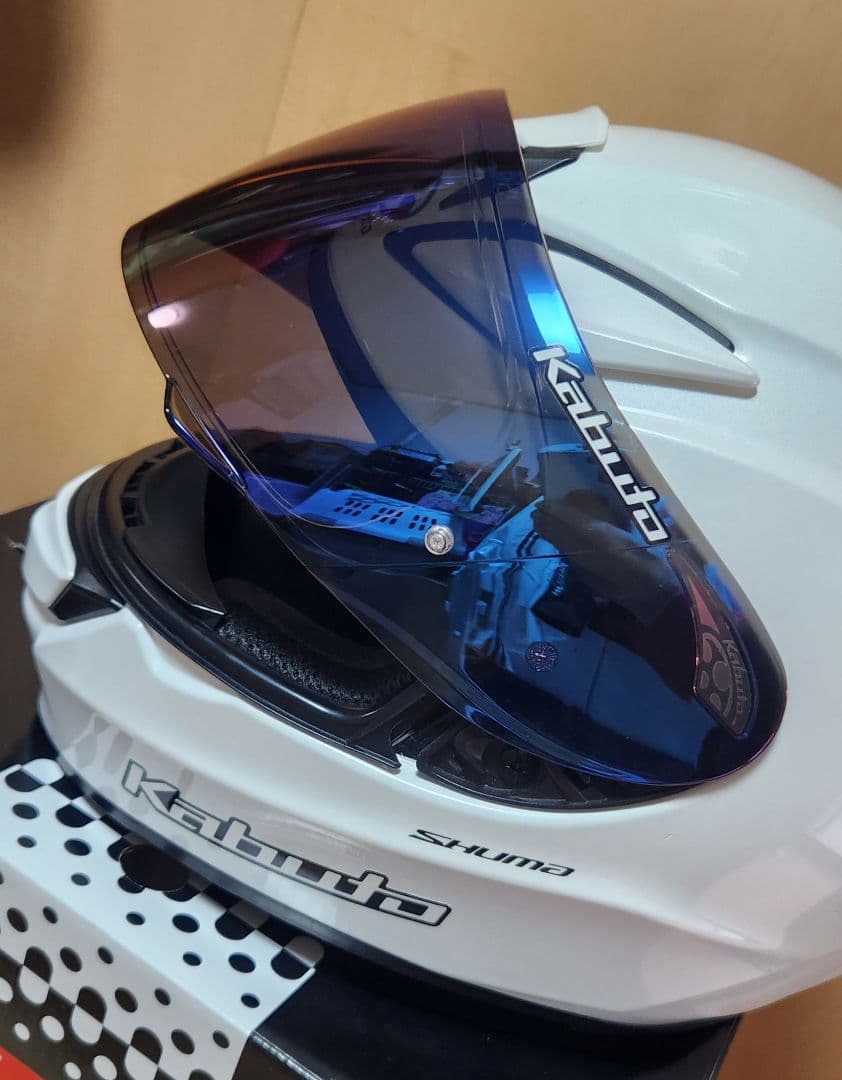 カブトシューマKabuto Shuma フルフェイスヘルメット ホワイト