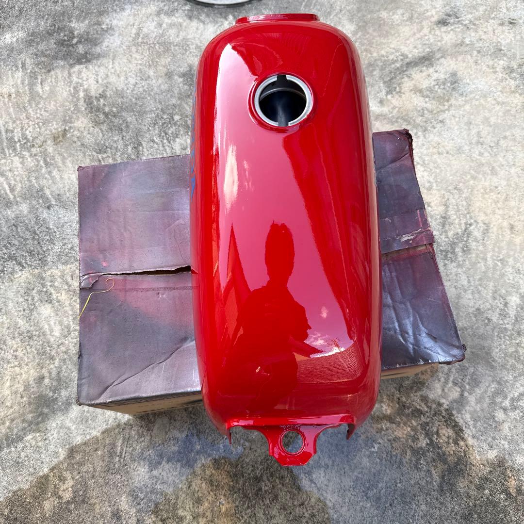 美品　ape50 エイプ　ヨンフォア仕様　タンク コックつき