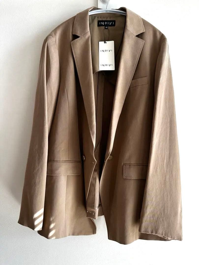INDIVI ジャケット　未使用　サイズ48