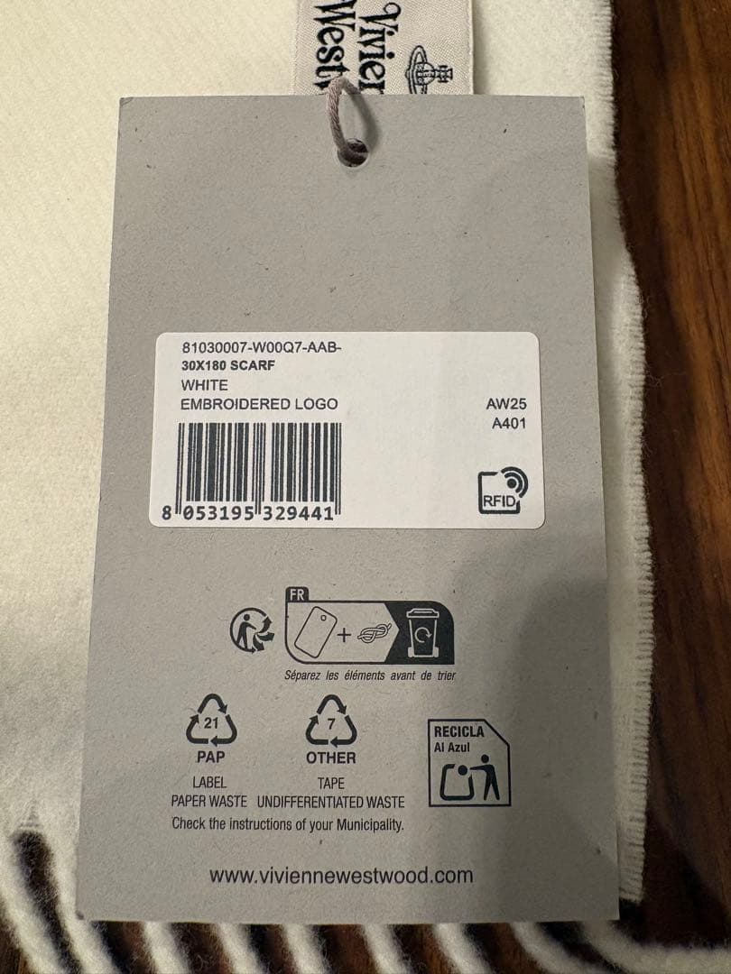 【タグ付新品未使用】Vivienne Westwood ホワイト マフラー