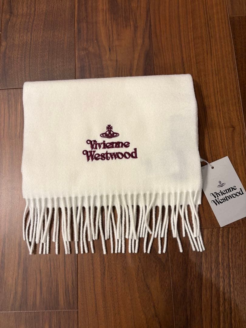 【タグ付新品未使用】Vivienne Westwood ホワイト マフラー