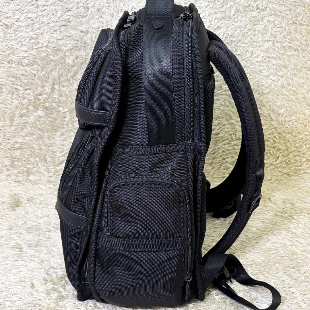 【極美品】トゥミ ALPHA3 ビジネスリュック 大容量 多機能 ブラック