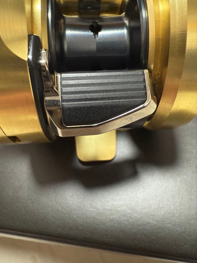 21 カルカッタコンクエスト 101HG 左ハンドル