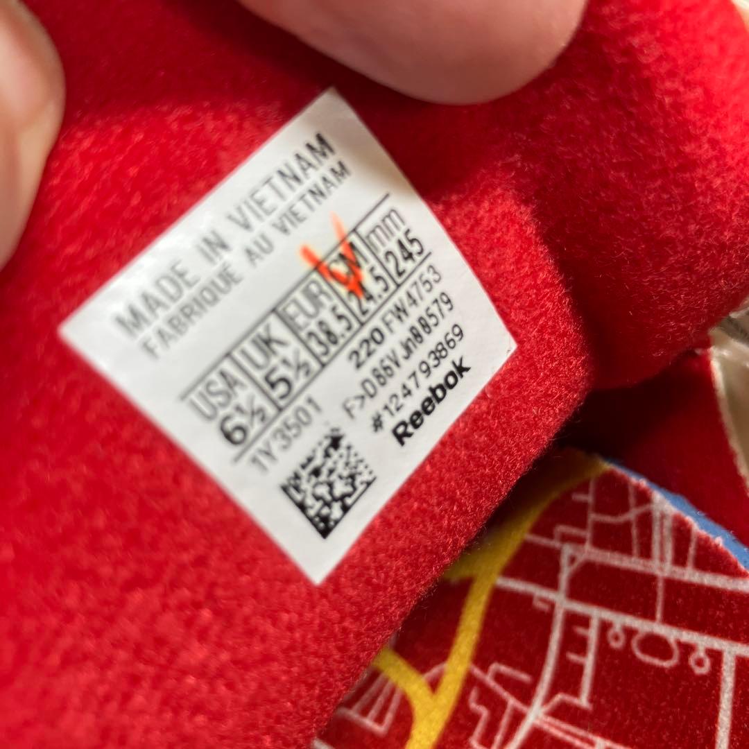 （K25951）★未使用★リーボック インスタ ポンプフューリー 24.5㎝