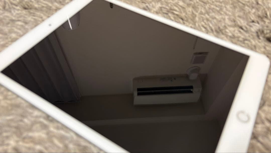 Apple iPad第7世代(2019年発売)32GBシルバー