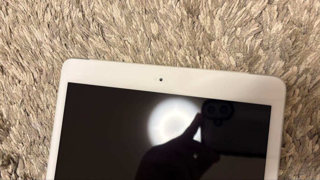 Apple iPad第7世代(2019年発売)32GBシルバー