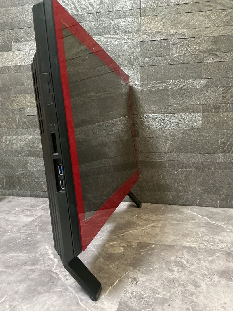 FUJITSU ESPRIMO COREi7 新品メモリ16 新品SSD512