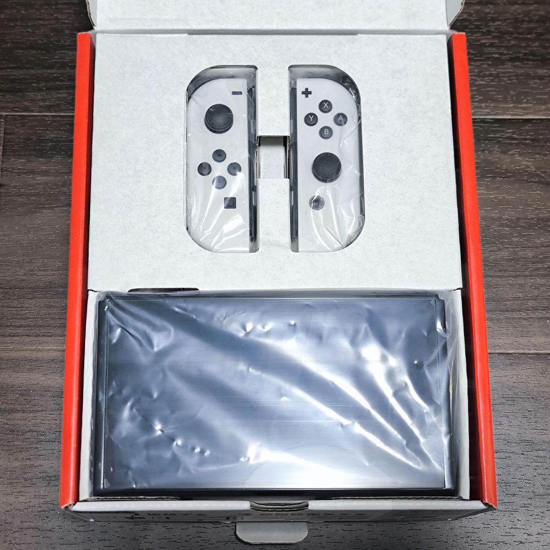 Nintendo Switch 有機EL 本体 + ケース