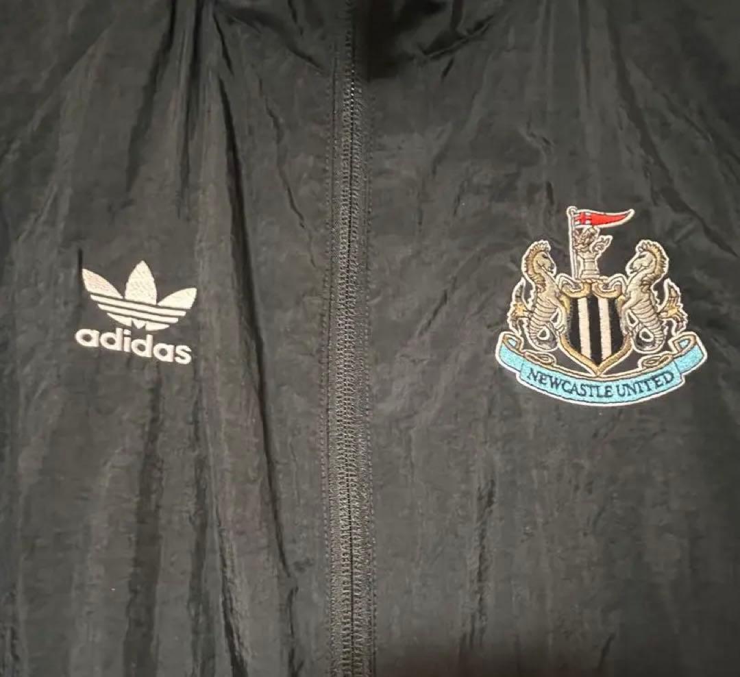 adidas ナイロンジャケット ドゥズィーエムクラス　アディダス