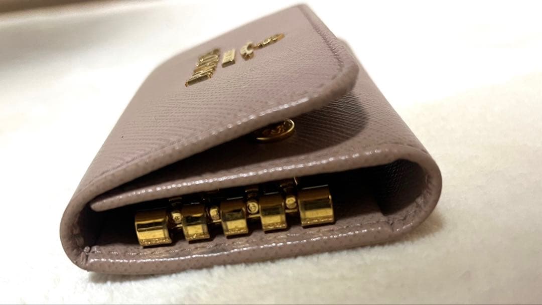 ⭐️PRADA キーケース　4連　未使用美品⭐️