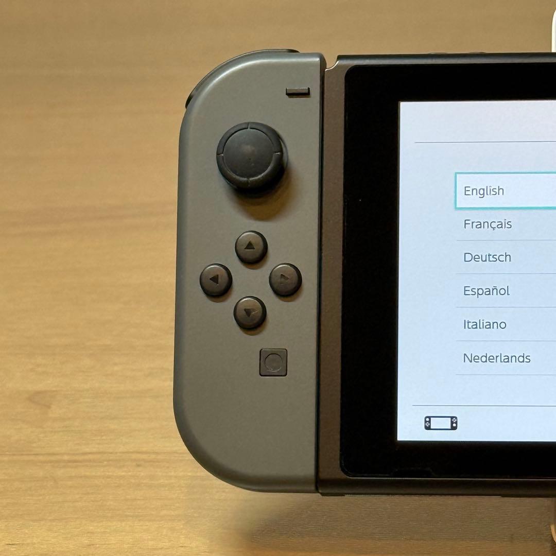 6-268 Switch 本体 新型 グレー 箱付き