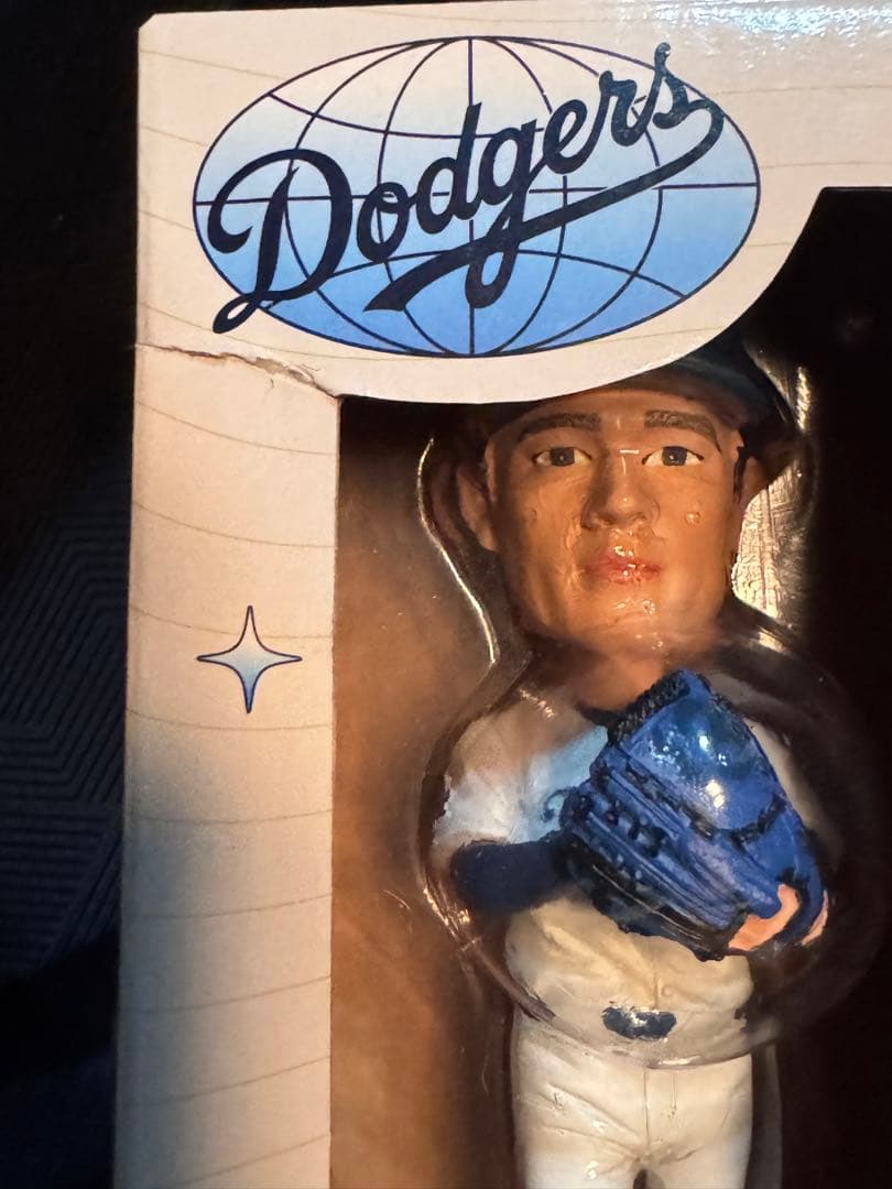 山本由伸　ボブルヘッド　ドジャース　来場者限定　スタジオ配布　新品