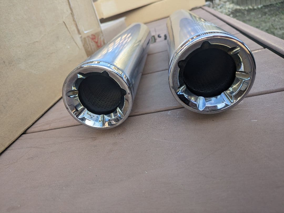 VANCE & HINES パフォーマンスエキゾーストシステム