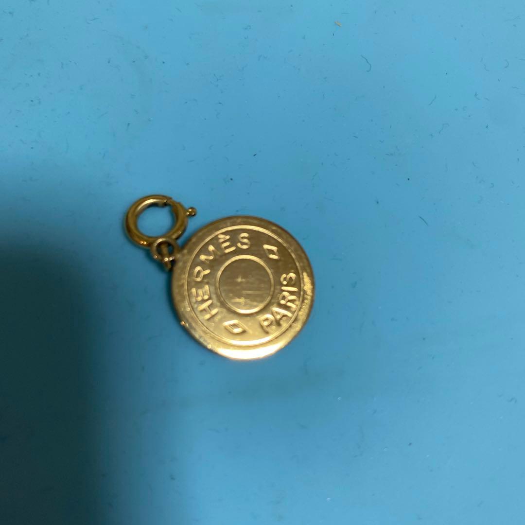 HERMES 円形チャーム 3g