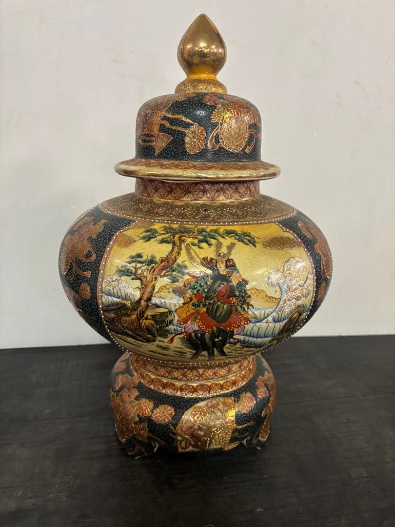 薩摩焼❓大壺　置物　花瓶　飾り壺　骨董　古美術‼️