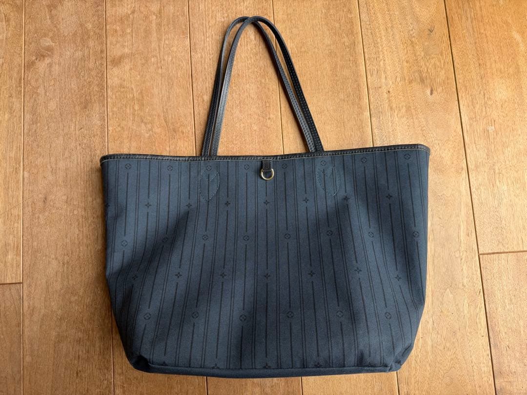 ルイヴィトン　LOUIS VUITTON ネヴァーフル