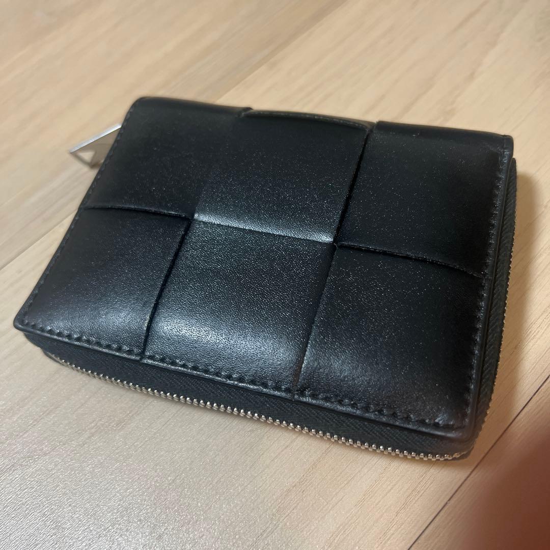 超美品　BOTTEGA VENETA カセットジップアラウンドウォレット　財布