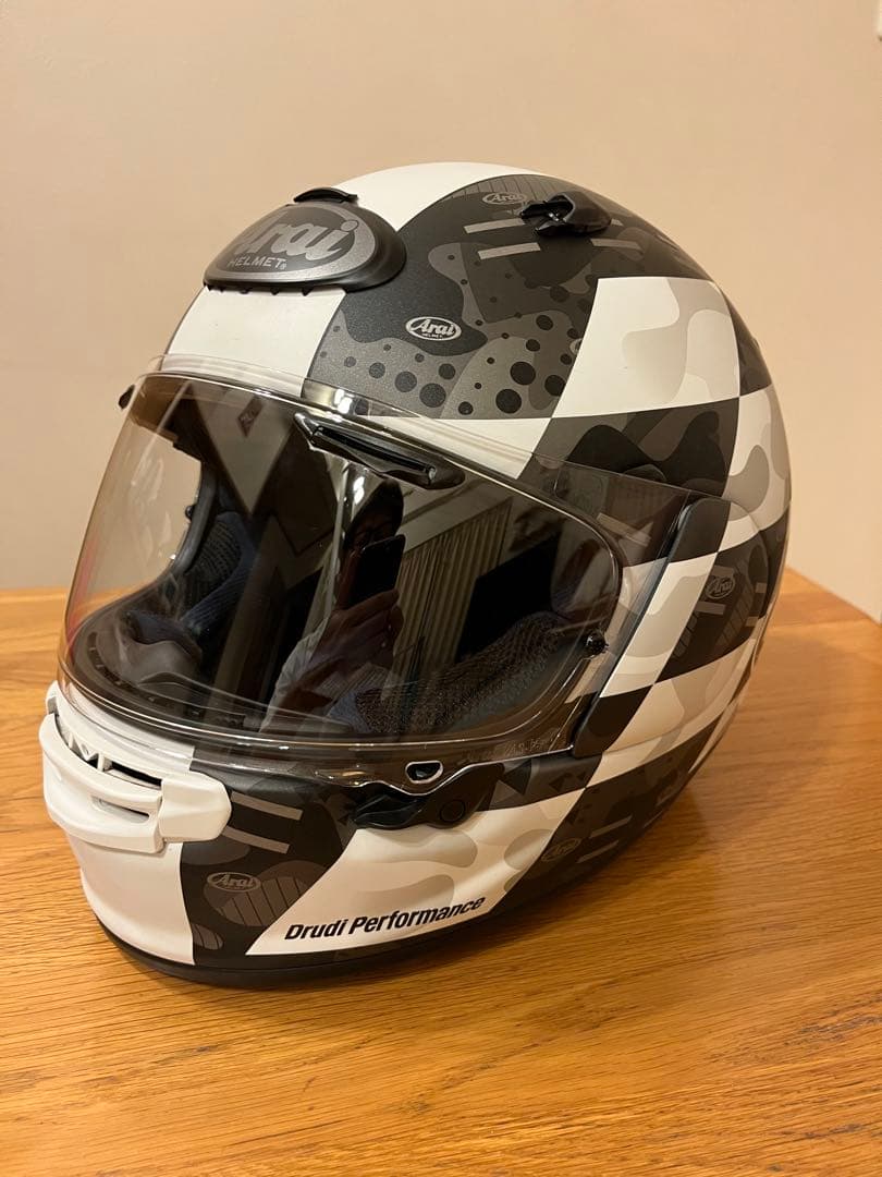 Arai Astro GX チェッカーフルフェイスヘルメット