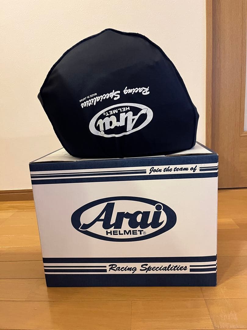 Arai Astro GX チェッカーフルフェイスヘルメット