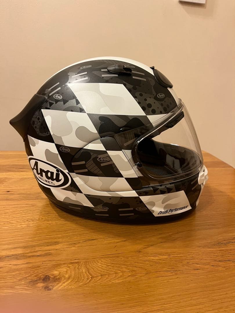 Arai Astro GX チェッカーフルフェイスヘルメット