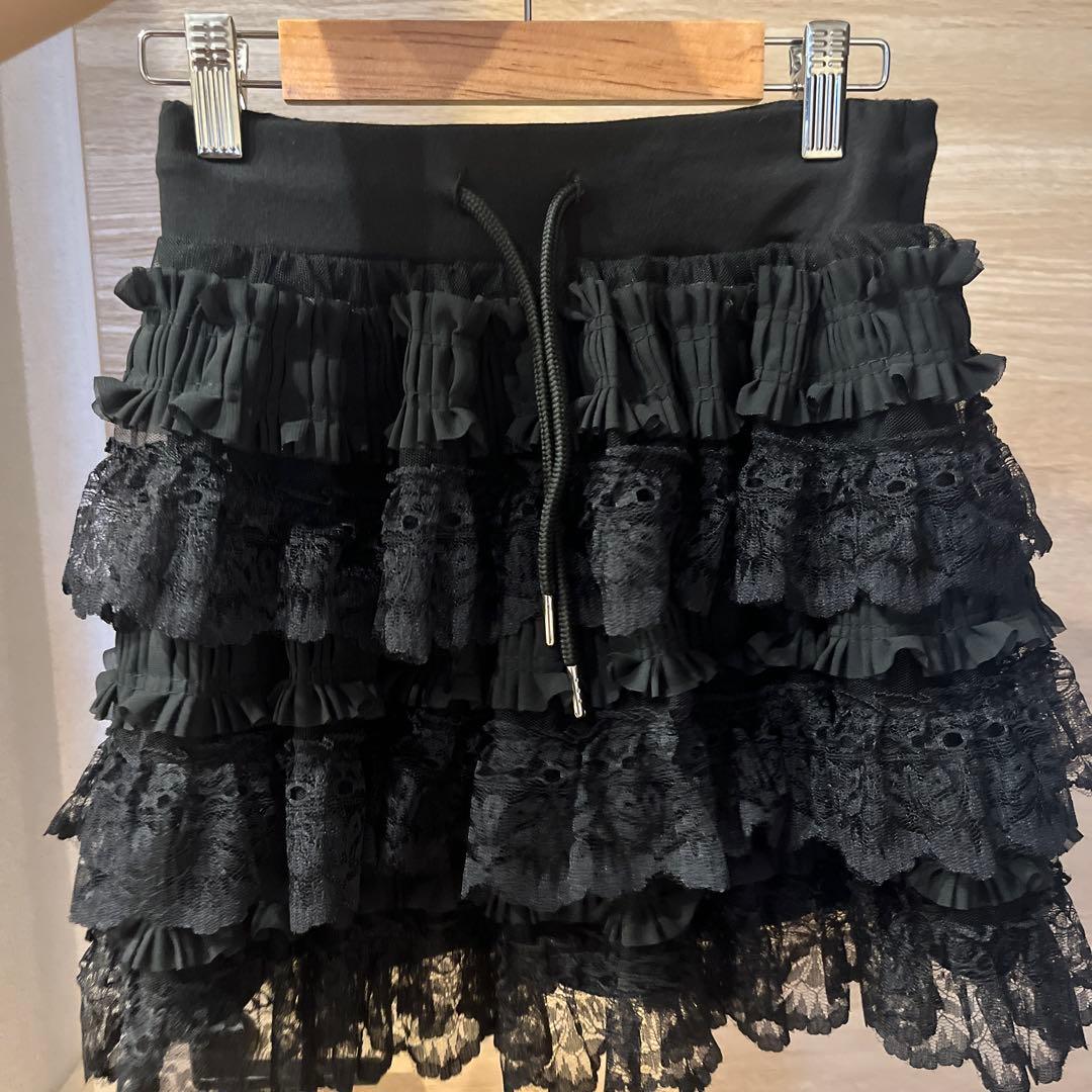 【美品】（ダーリッチ） ボリュームレースフレアミニスカート