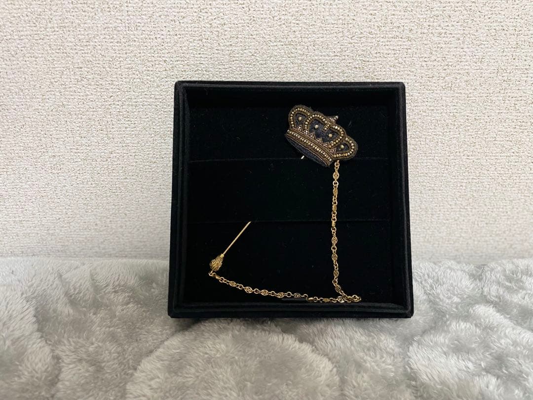 DOLCE&GABBANA ゴールドクラウンブローチ トッケビ