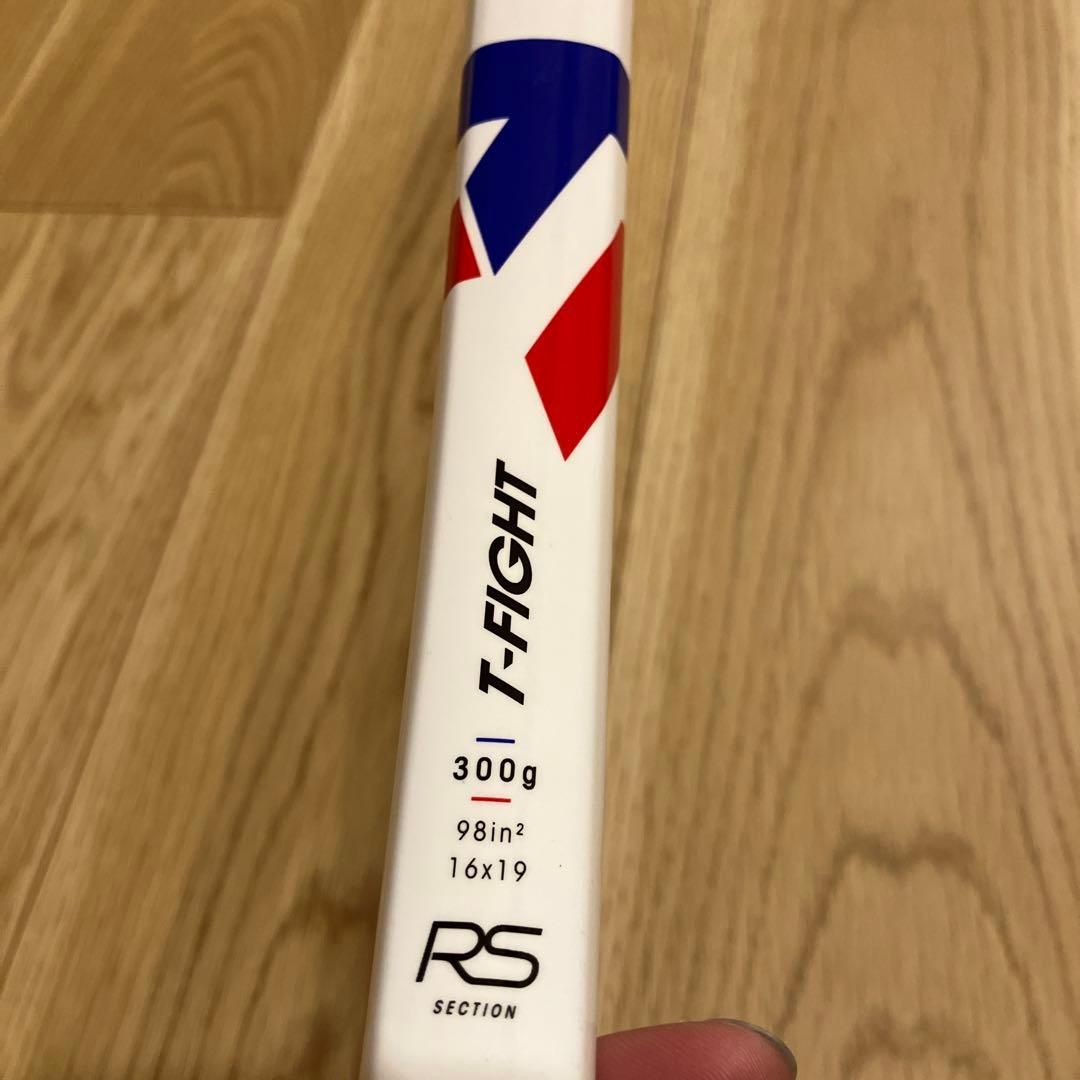 美品　T-FIGHT 300S グリップ2 ナチュラルガット（タッチVS）