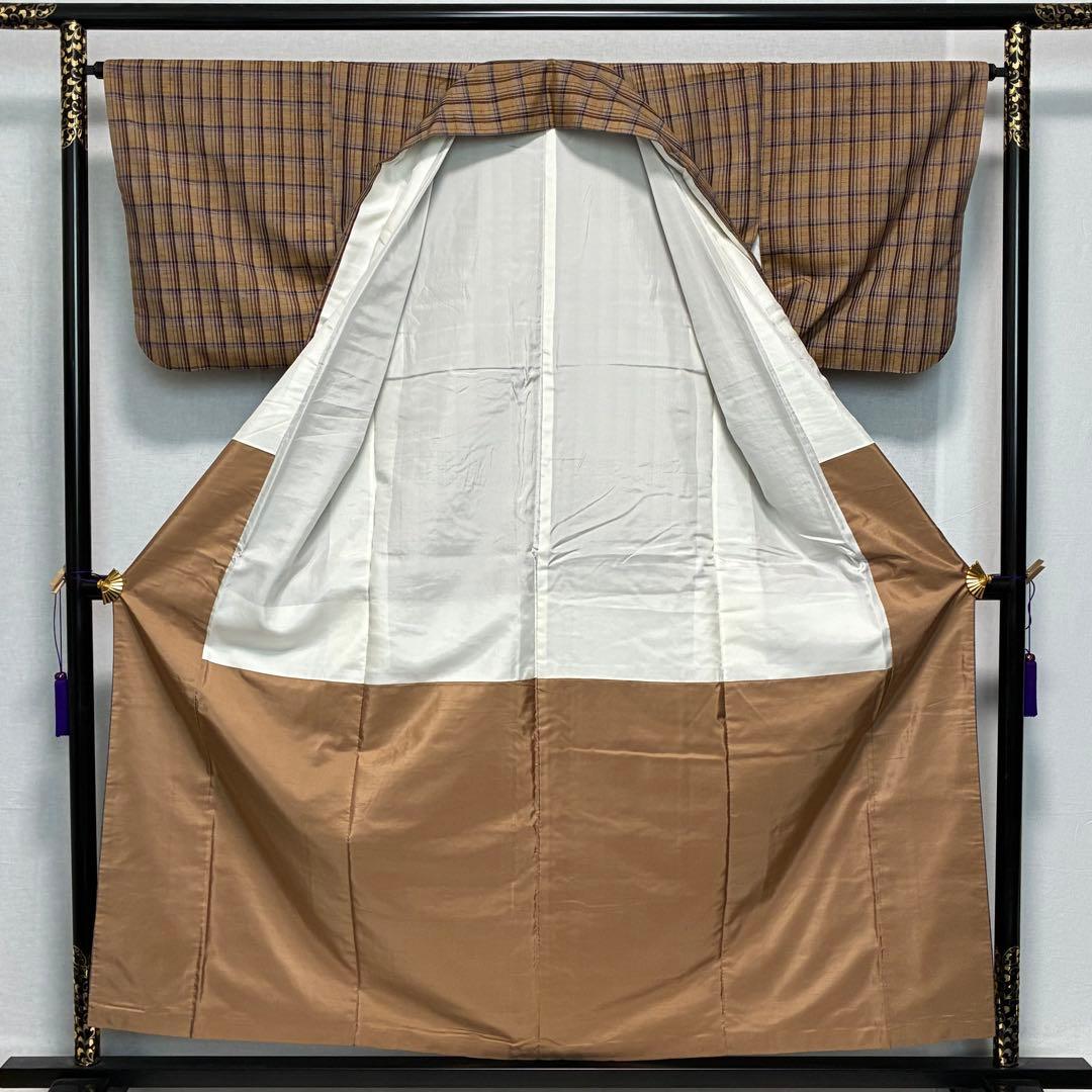 D152 郡上紬　格子柄　チェック　正絹　着物　袷　極美品