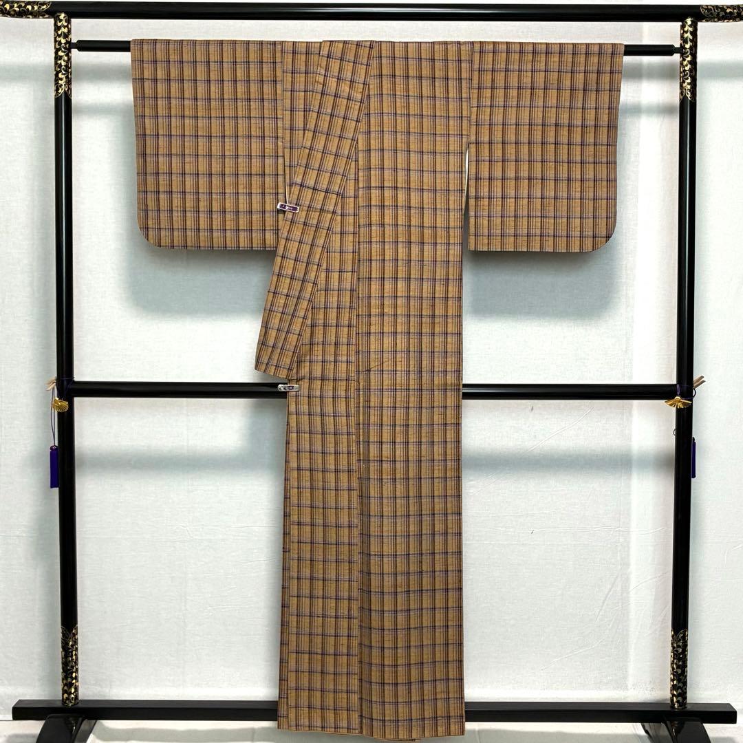 D152 郡上紬　格子柄　チェック　正絹　着物　袷　極美品