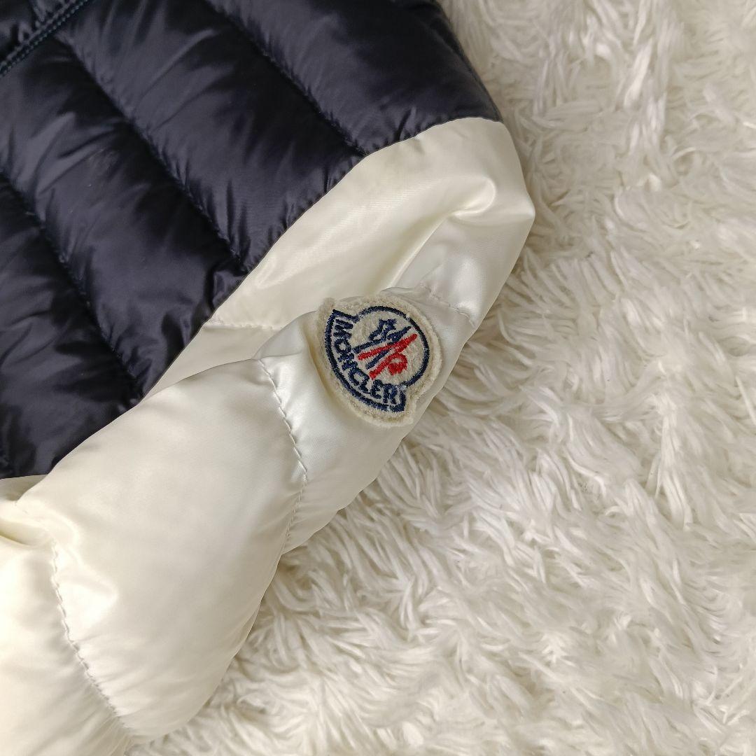 【美品】MONCLERモンクレール ライトダウンジャケット 2WAY　パーカー