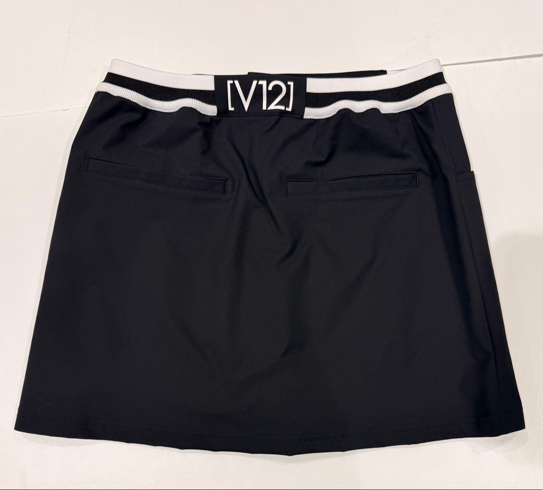 【新品】V12 ゴルフ　レディース　スカート　黒　Mサイズ