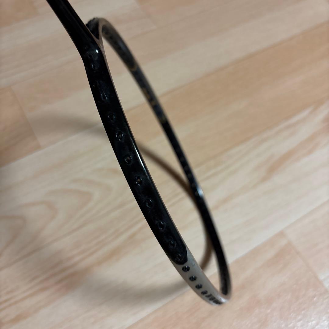 バドミントンラケット　YONEX Carbonex 30 MUSCLE