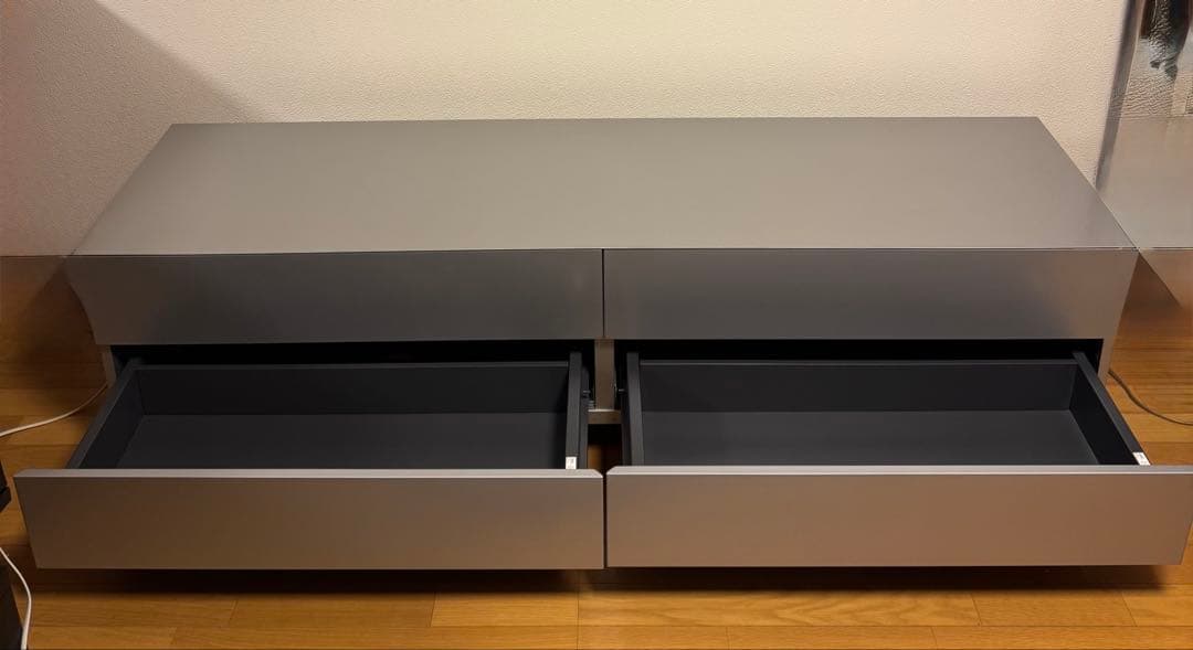 【匿名配送】Cassina★LOTUS★シアターボードW1700★マットシルバー