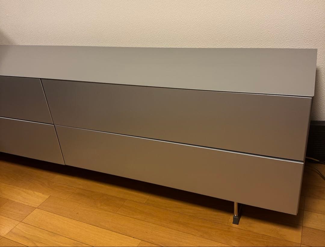 【匿名配送】Cassina★LOTUS★シアターボードW1700★マットシルバー