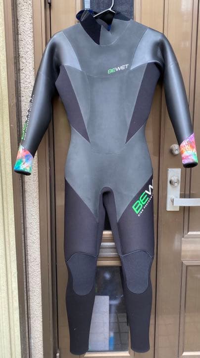 レディース ウェットスーツ