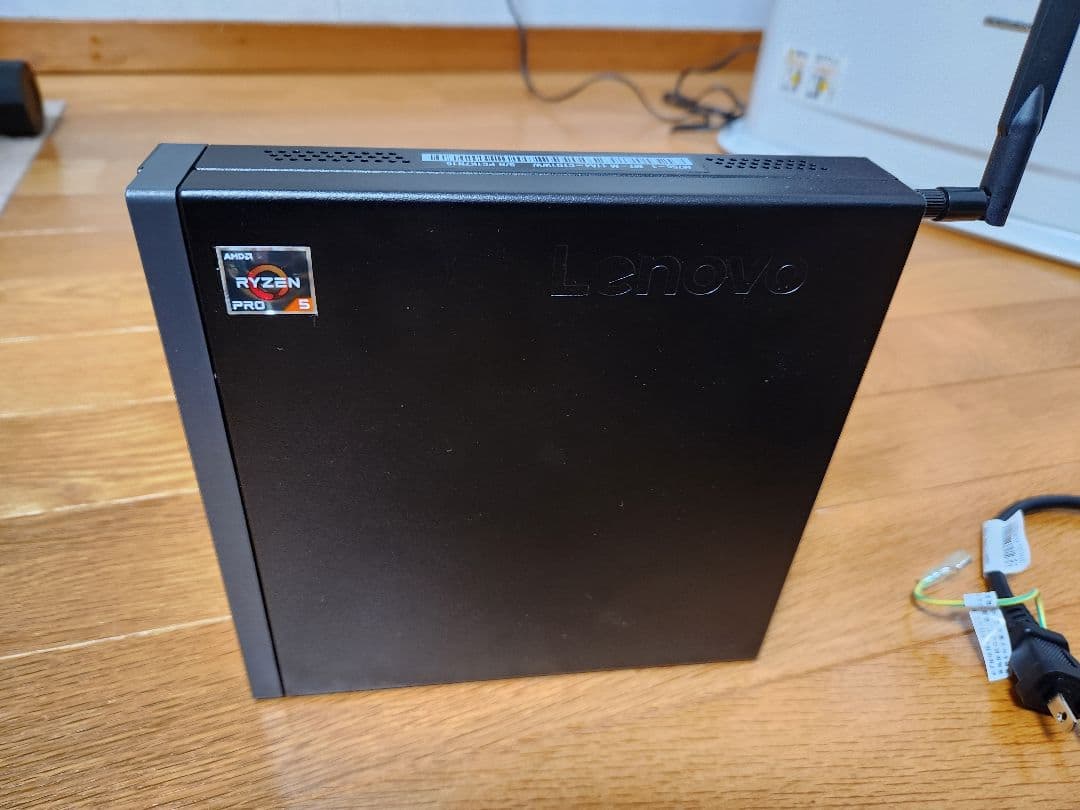 lenovo　M75q-１