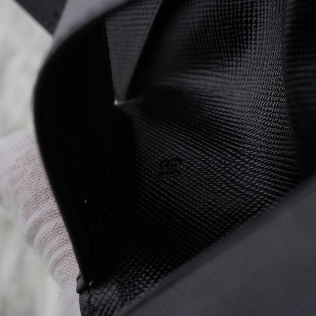 ほぼ未使用　PRADA プラダ　キーケース　ナイロン　三角プレート　ブラック